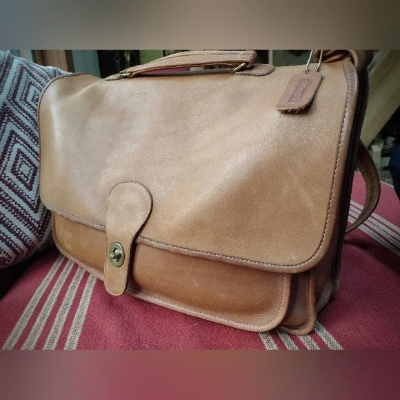 Vintage 1980's Coach Metropolitan Messenger Bag Unisex Briefcase *Made in NYC* - Picture 3 of 16